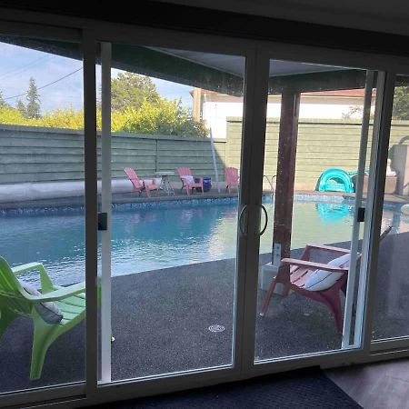 Tranquil Oasis 2 Bedroom Suite With Pool View Виктория Экстерьер фото