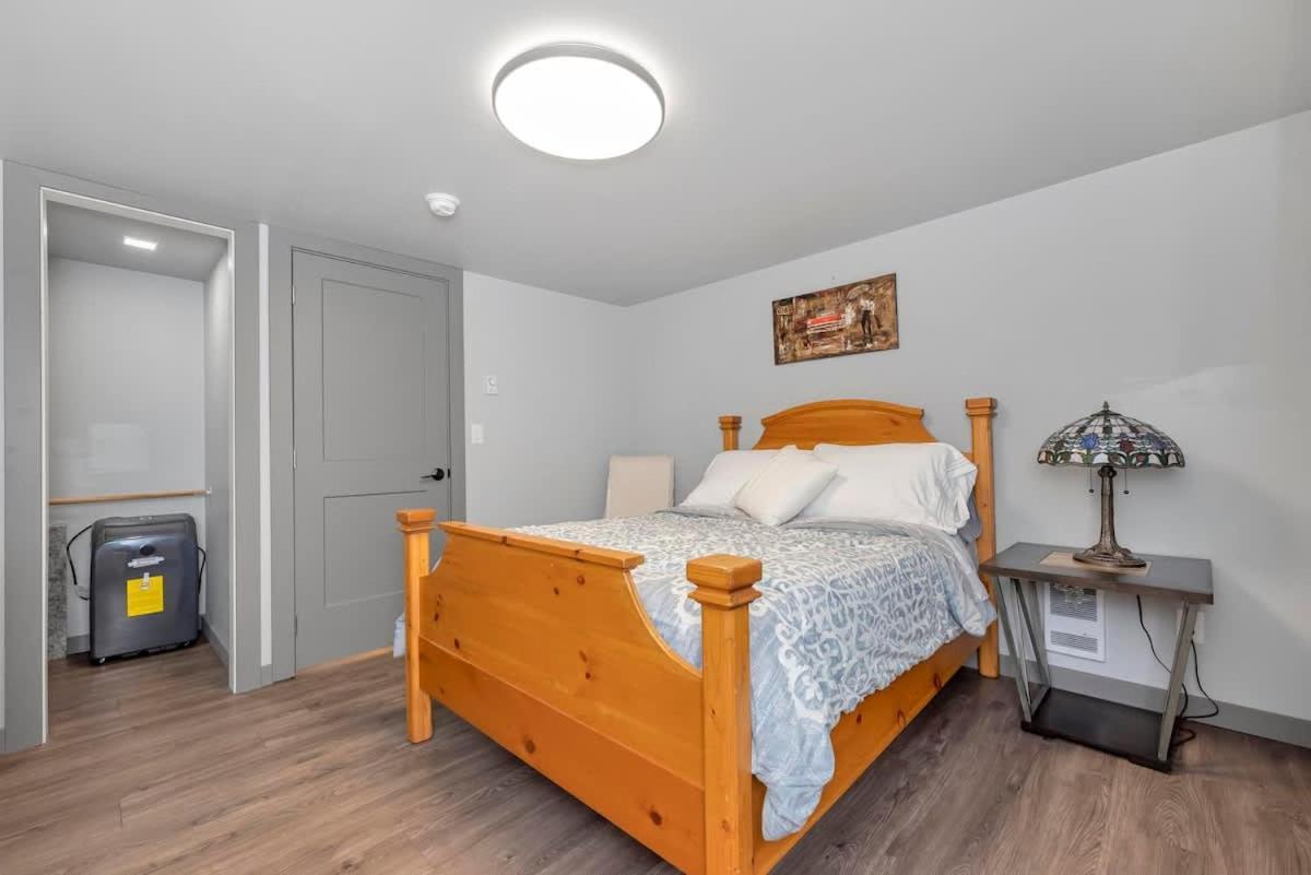 Tranquil Oasis 2 Bedroom Suite With Pool View Виктория Экстерьер фото